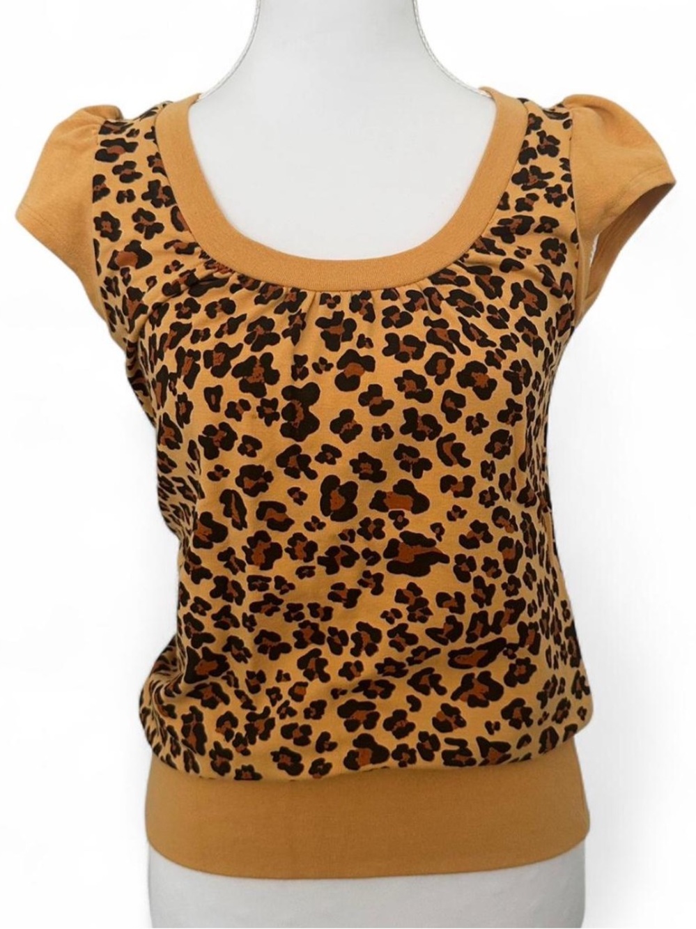 Retro Mustard Leopard Scoop Neck Short Sleeve Top